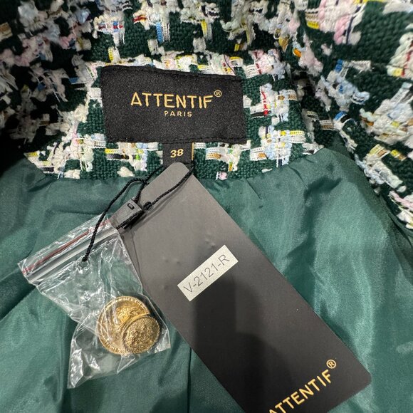 New Attentif Paris Golden Button Knitted Double Breasted Blazer, Size 38/M - Picture 13 of 17